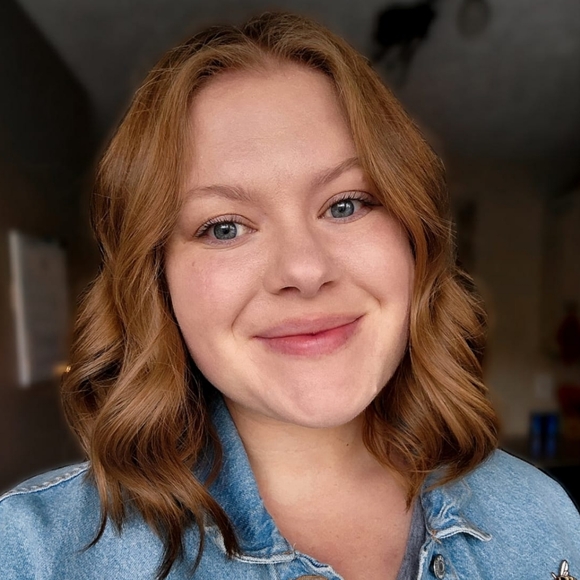 Meet your Posher, Ali - Picture 3 of 3